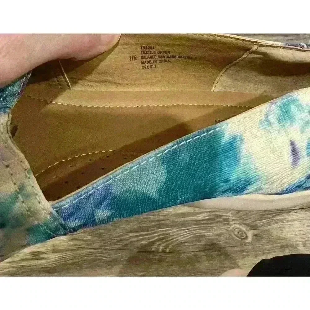 Soft Spots Sz 11 Slip On Flats Amena Watercolor Tie Dye